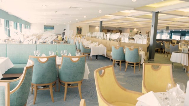 The Black Watch – Fred Olsen Cruise Ship – a look at the Glentanar Restaurant