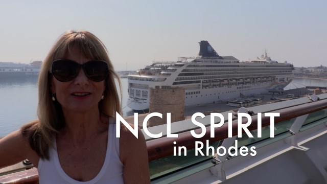 Norwegian Spirit – gets into Mykonos when the Oceana does not – 29th April 201